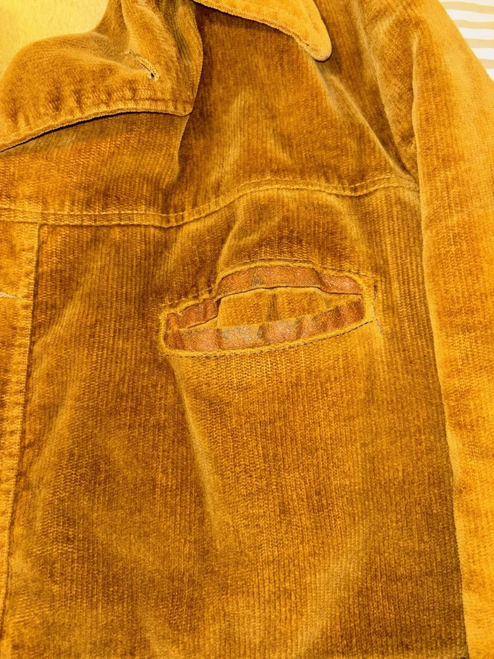 Casaco de veludo vintage anos 60 anos 70 forrado Boston EUA masculino grande - Imagem 4 de 4