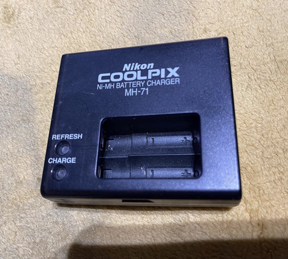 NIKON MH-71 CHARGER for AA Batteries for Coolpix L Series :) UK