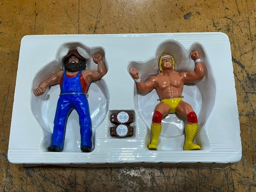 1985 LJN WWF Wrestling Superstar Tag Team Hillbill...