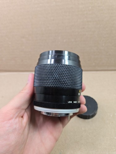 YUS Automatic 135mm f/2.8 Lens for Contax, Yashica C/Y Mount w/Lens Caps Used - Picture 10 of 17