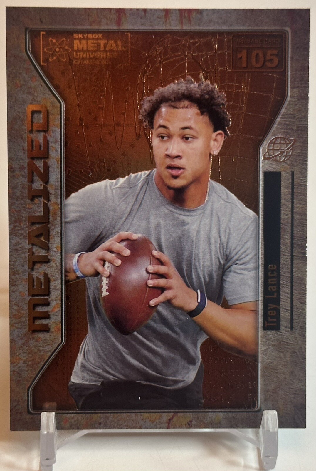 2021 Skybox Metal Universe Trey Lance Metalized Copper Rookie RC Card #105 🏈