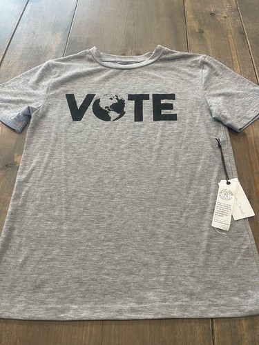 NWT Treasure & Bond Short Sleeve Unisex Kids Gray Graphic “VOTE” T-Shirt S & XL - Picture 2 of 7