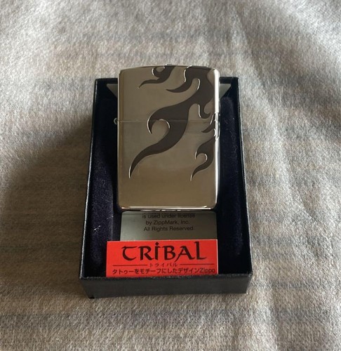 ZIPPO Accendino Armatura TRIBALE 4 lati lavorazione continua incisione ZIPPO ZIPPO