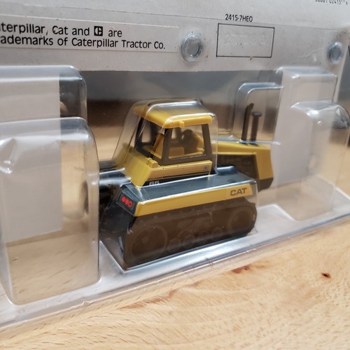 Ertl Mighty Movers CAT Caterpillar Challenger 65 Tractor First Edition 1:64 - Picture 9 of 11