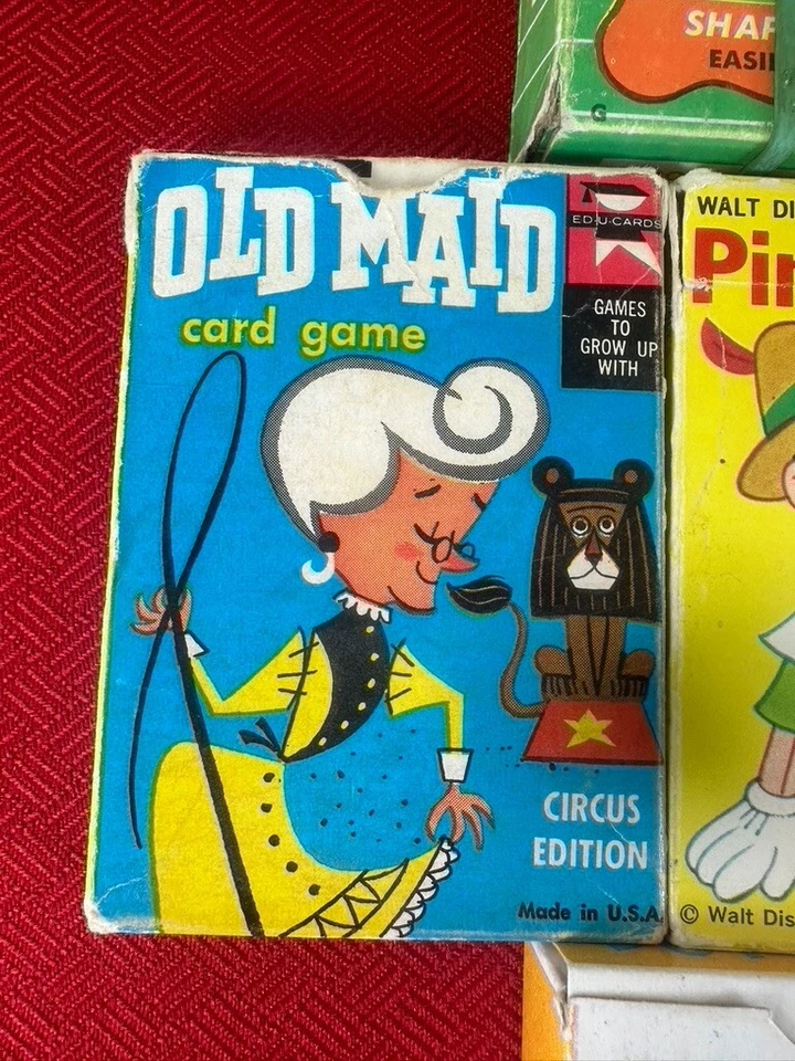 LOTE DE 7 juegos de cartas años 50 Go Fish Old Maid Disney Biblia Fútbol Burro Set de regalo Foto 4 de 4