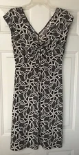 Lady Hathaway Women's Brown & White Fit & Flare Stretchy V-Neck Dress Size 10