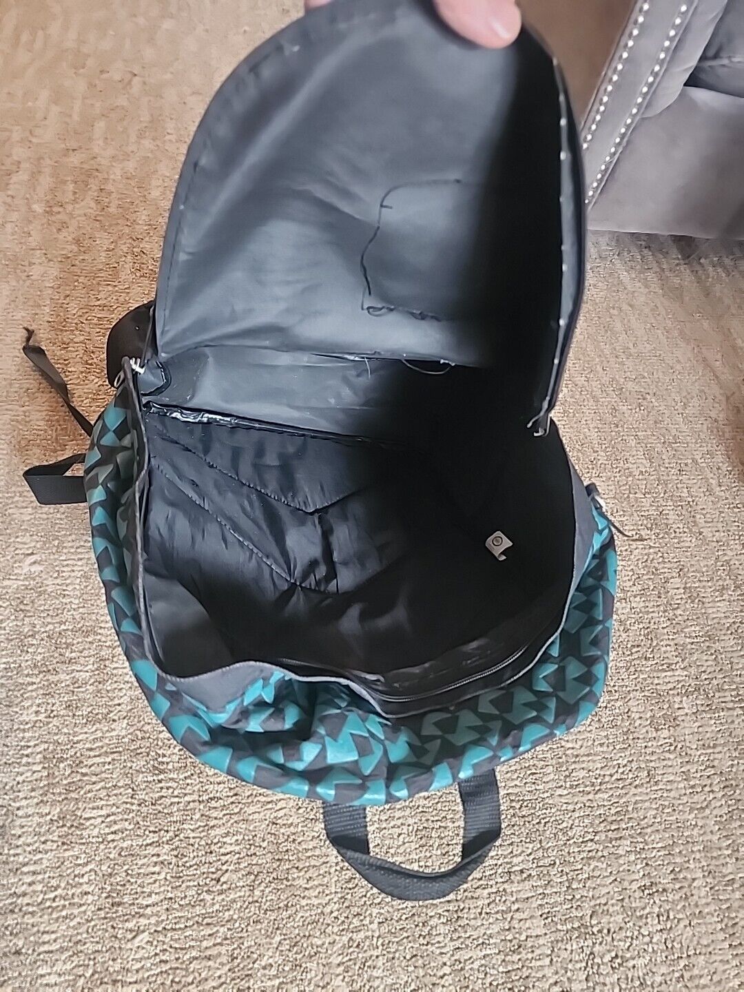 Picture 2 of 4