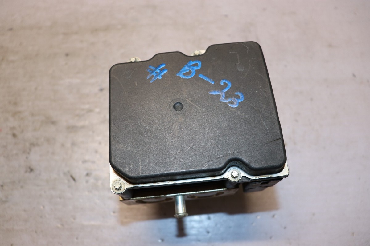 2011-2012 Nissan Altima OEM ABS anti lock brake pump module