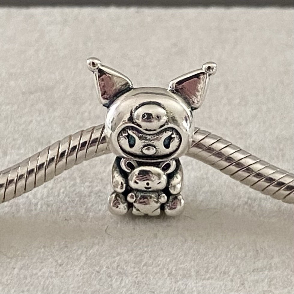 Kuromi Plata Charm con Muñeca Japón Anime S925