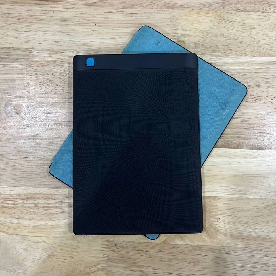 E-Reader Kobo Aura One 7.8inch 8gb storage - Image 4 of 4