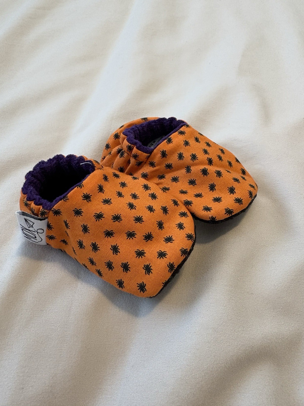 MOX NB Infant Booties Halloween Pattern Soft Sole