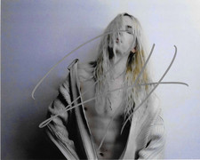 * 2HOLLIS * signed 8x10 photo * STAR * BOY * STYLE * COA *