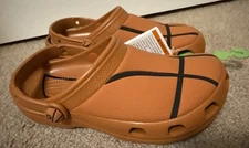 Crocs Unisex Classic Sports Clog (Big Kid) Basketball 5Y