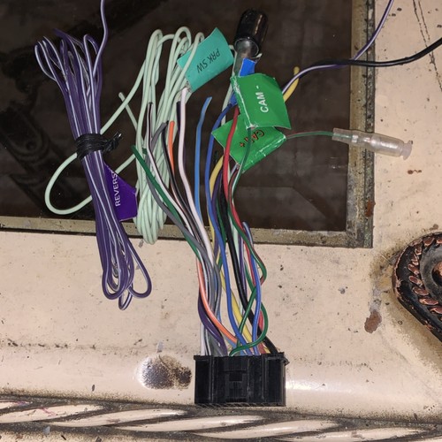 Standard Car Audio Wire Harness Multi-Color Labeled Wires & Labeled Connectors