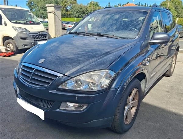 Radio/CD Ssangyong kyron 2005 200 xdi 20 ltr 101 kw - Photo 1/1