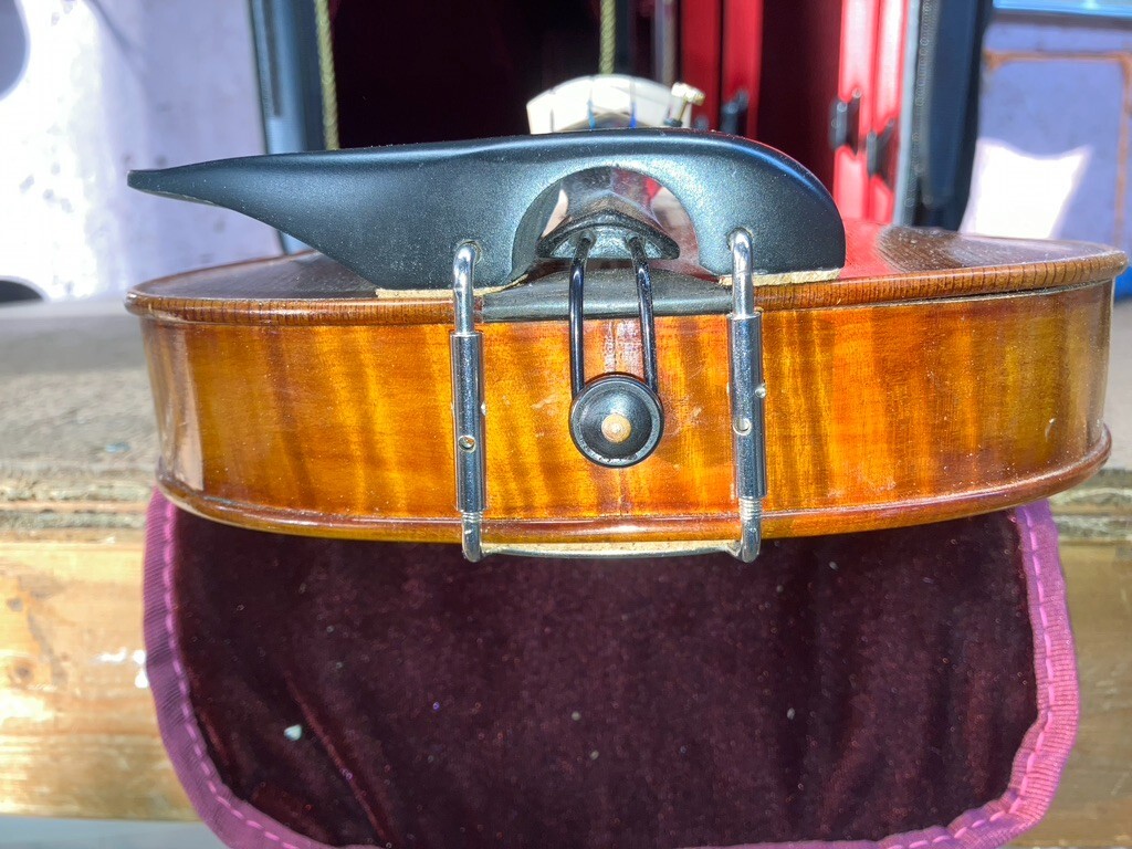 【美品】Palatino バイオリン　4/4 Amazon.com: Palatino Anziano Violin Outfit 4/4, VN-950
