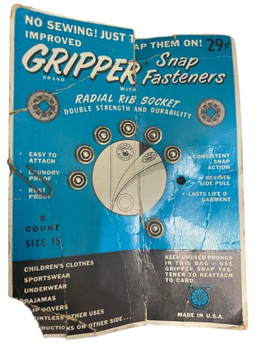 Vintage & Antique Sewing Buttons - Picture 8 of 8