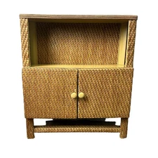 Vintage Brown Wicker Rattan Bathroom Hanging Wall Cabinet 2 Door / 1 Shelf Towel