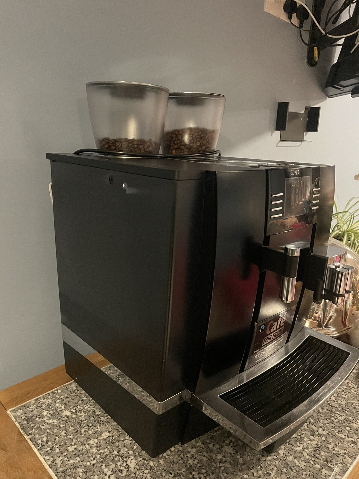 Jura GIGA X8 Professional Bean to Cup Commercial Coffee Machine eBay