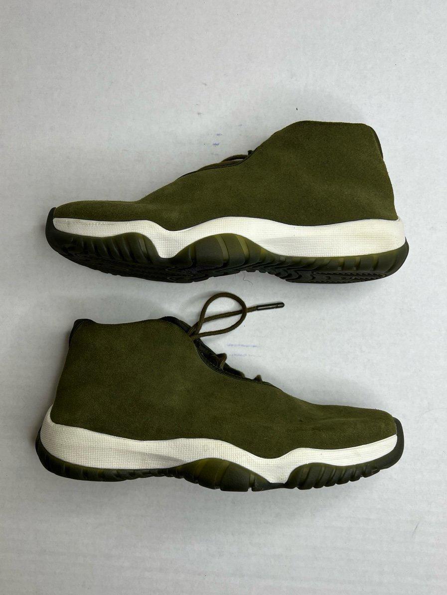 NIKE WMNS Air Jordan Future 'Olive Canvas' AR0726-300 Suede Shoes Women's 7.5 thumbnail 6