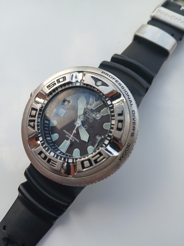 Reloj Citizen Promaster Eco Drive Profesional Buzos 300m - Imagen 2 de 17