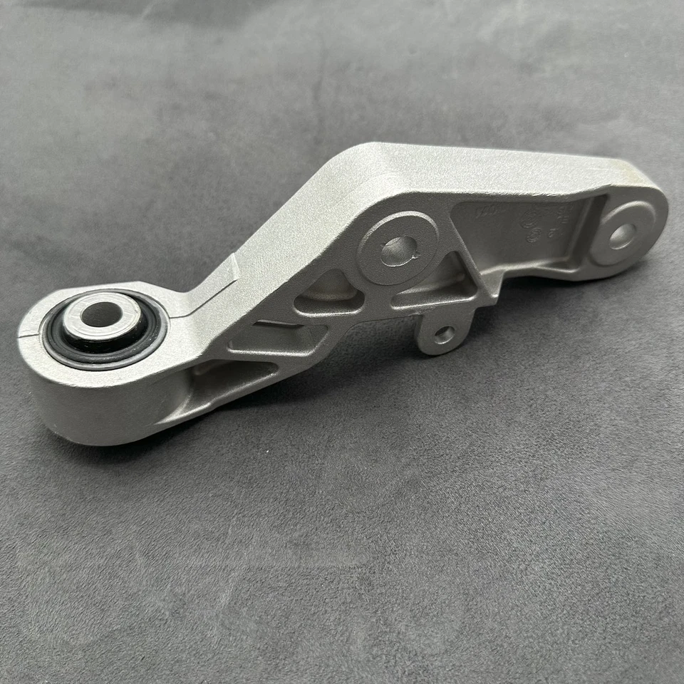 Nuevo cojín de montaje del motor delantero 31277781 24413865 para Volvo XC60 2007-2016 Foto 3 de 4