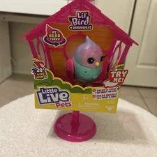 Little Live Pets Lil' Bird and Bird House Electronic Moving Bird Pippa Peeps NEW