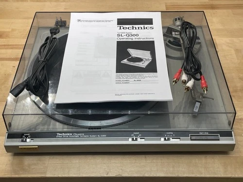 Technics SL-Q300 Quartz Direct Drive Fully Automatic Turntable Fully Tested