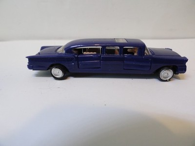 HO  1958 Chevy Impala Stretch Limousine   Working Doors  unbraded Maker?