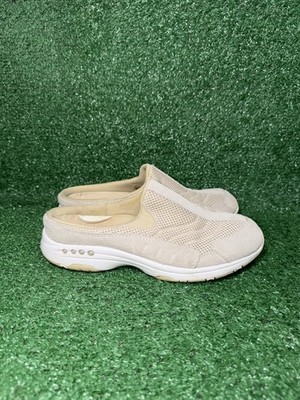 Easy Spirit Shoes Women Size 8.5 M Traveltime Beige Casual Slip On Clogs Suede
