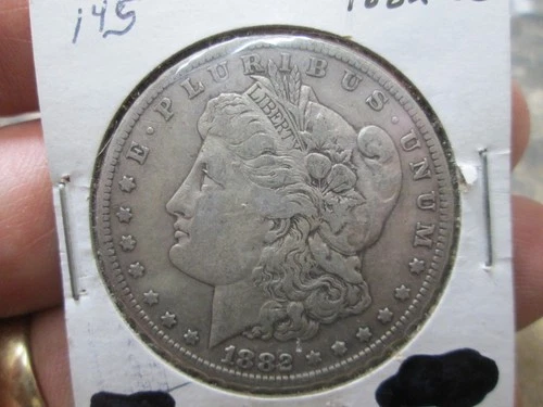US 1882 CC MORGAN DOLLAR COIN IN VERY FINE CONDITION