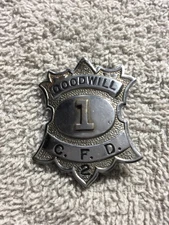 #837 Goodwill 1 CFD Breast Badge