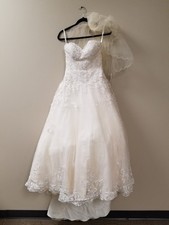 Jewel by David's Bridal Pink Blush Champagne Wedding Dress Size M w/ Beaded Veil