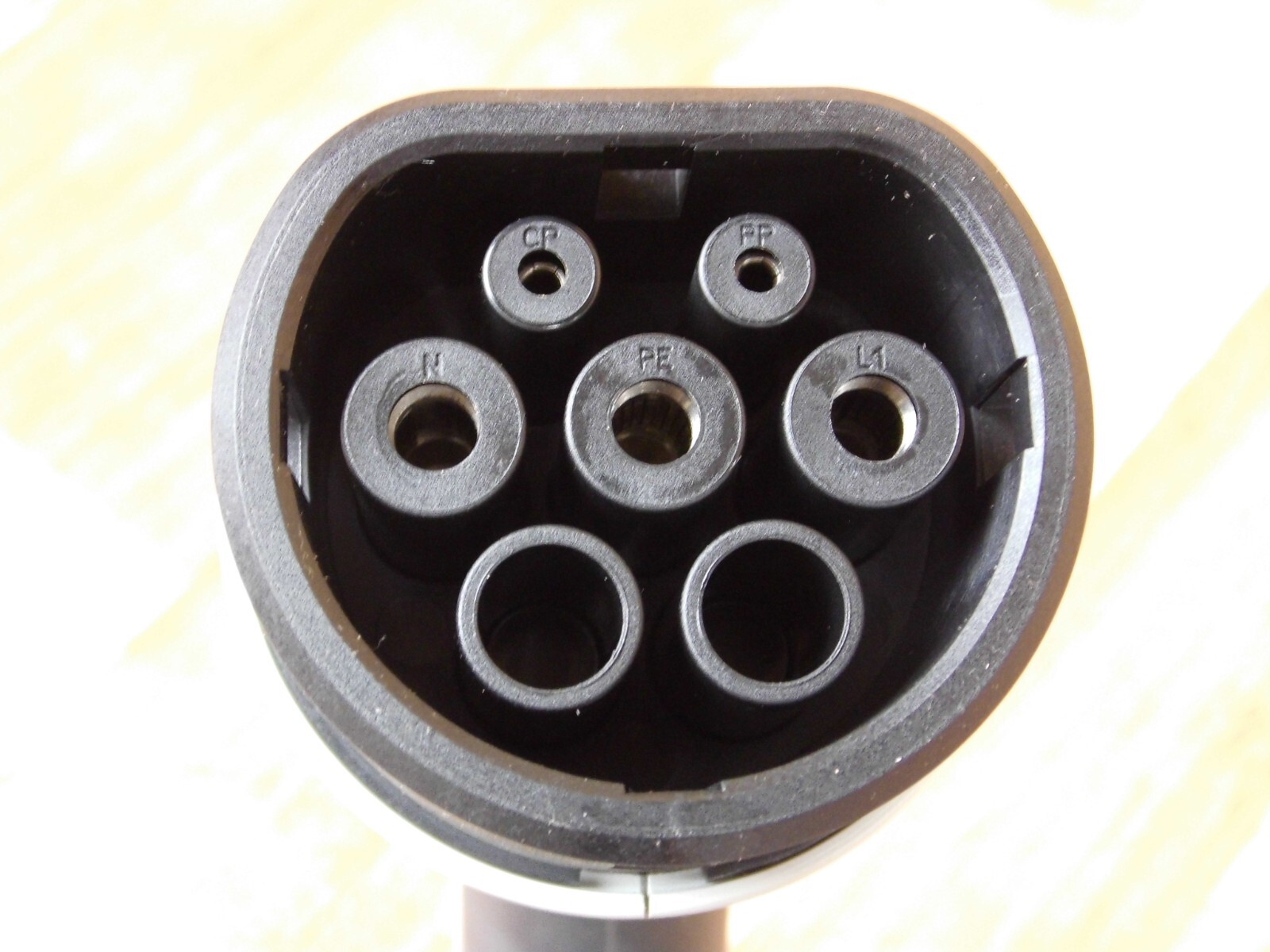 Mercedes charger vehicle charging cable 35136924 A0005830805 | eBay 