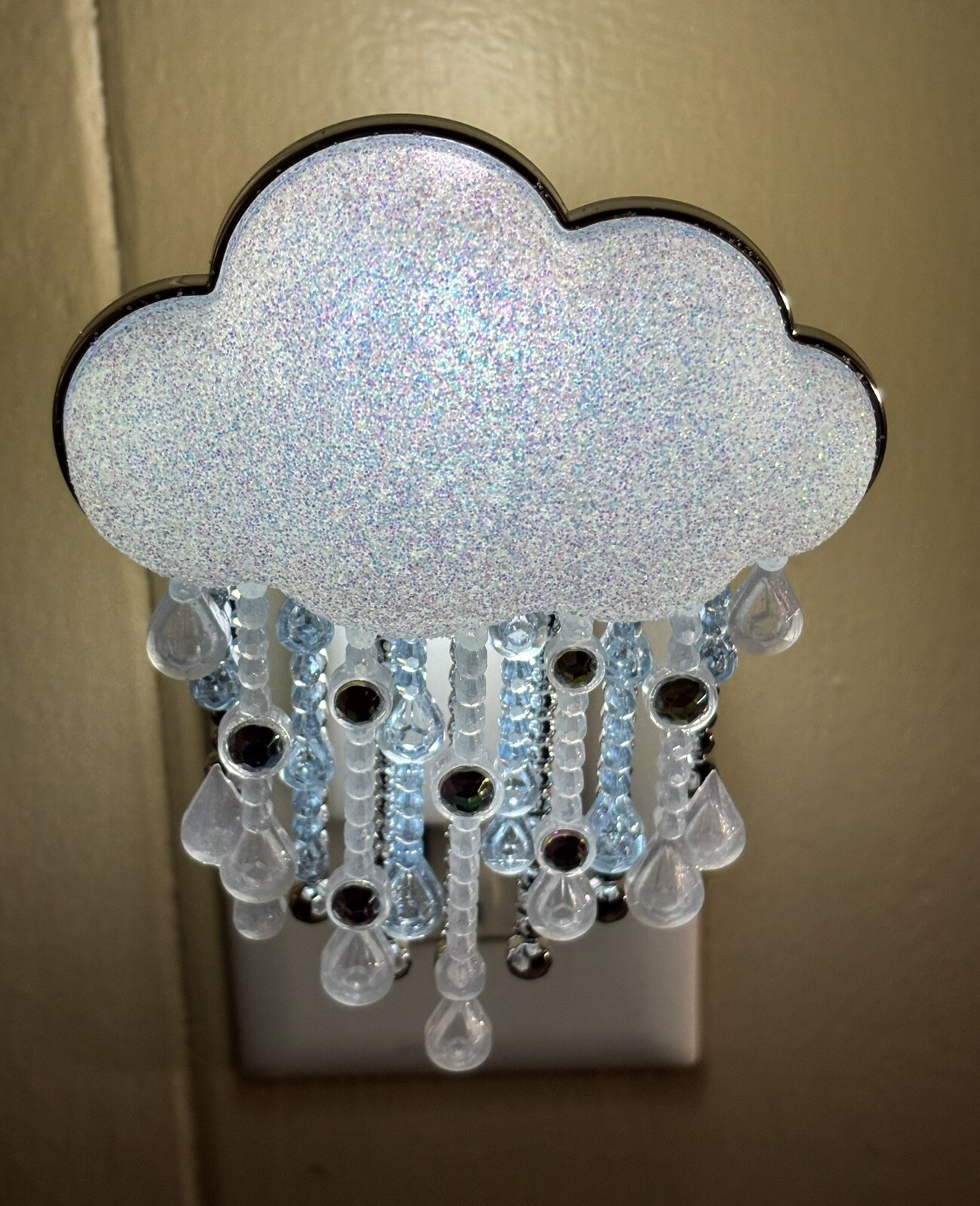 Bath & Body Works Raincloud Wallflower Plug In Light Up Scent Control Blue Cloud-image