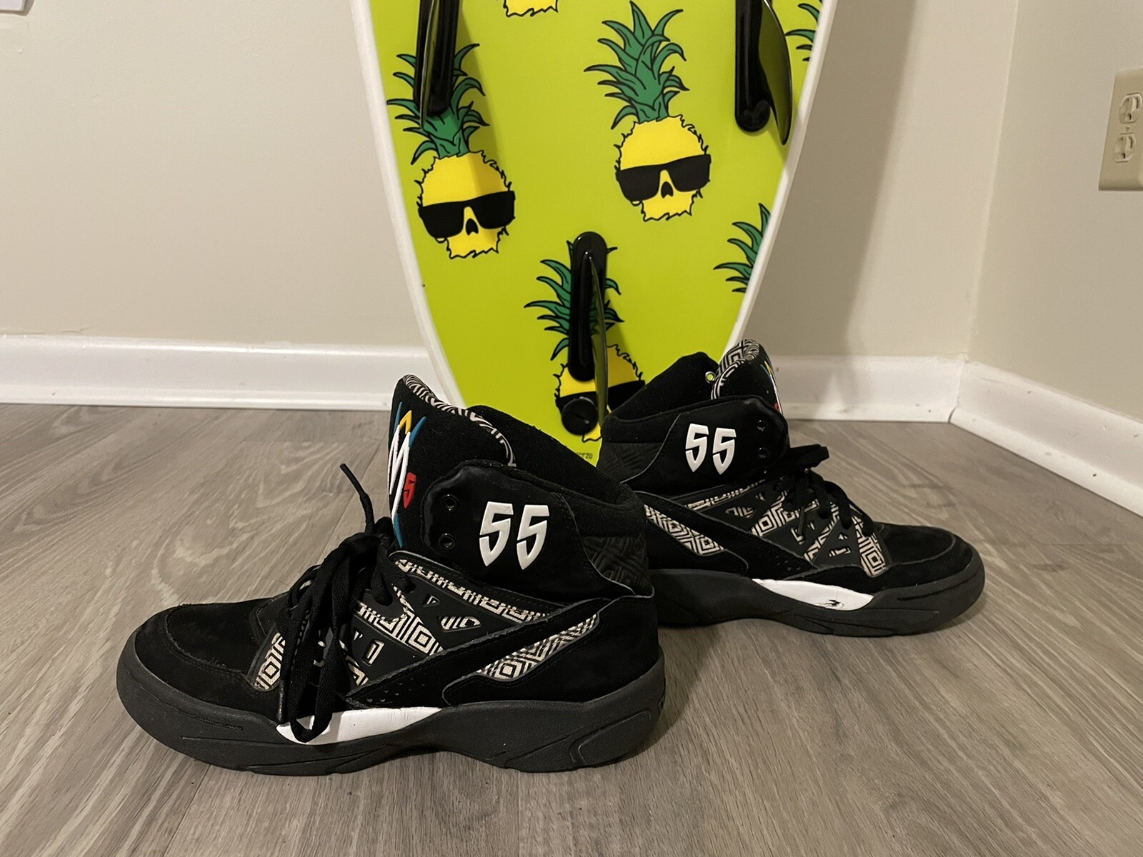 mutombo basketball shoes