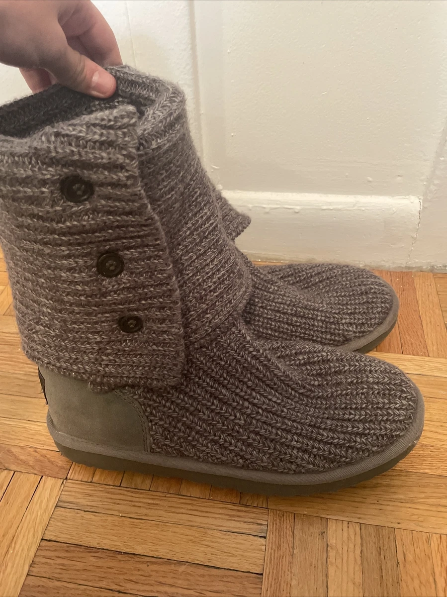 Ugg womens classic cardy on sale boots grey