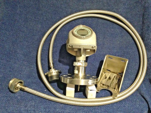 Rosemount 5300 Series Level Transmitter Guided Wave Radar SS Housing. PARTS ONLY - Foto 1 di 12