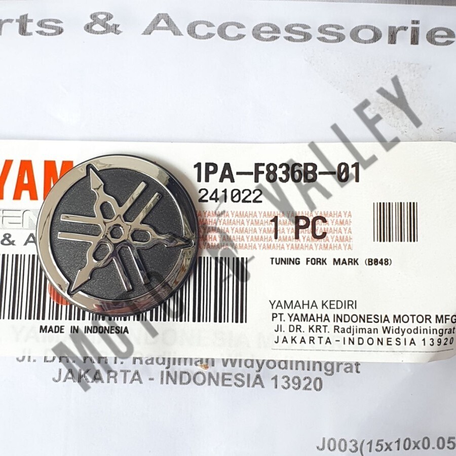 Genuine Part Yamaha YZF R3 2015-2018 Yamaha Tuning Fork Mark