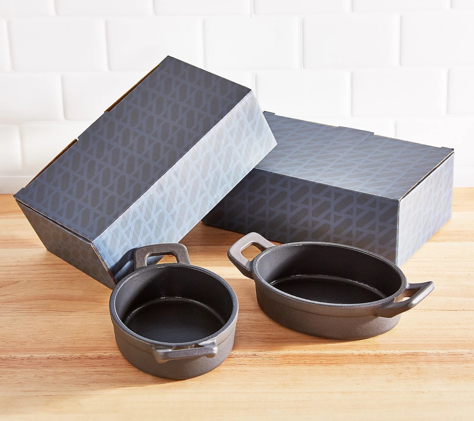 Geoffrey Zakarian Set Of 2 Cast Iron Mini NS Baking Pan, Oval, Brand