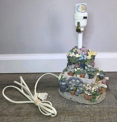 Resin Flower Cart Lamp Figi Graphics Garden Cottage Core 1996 Vintage 