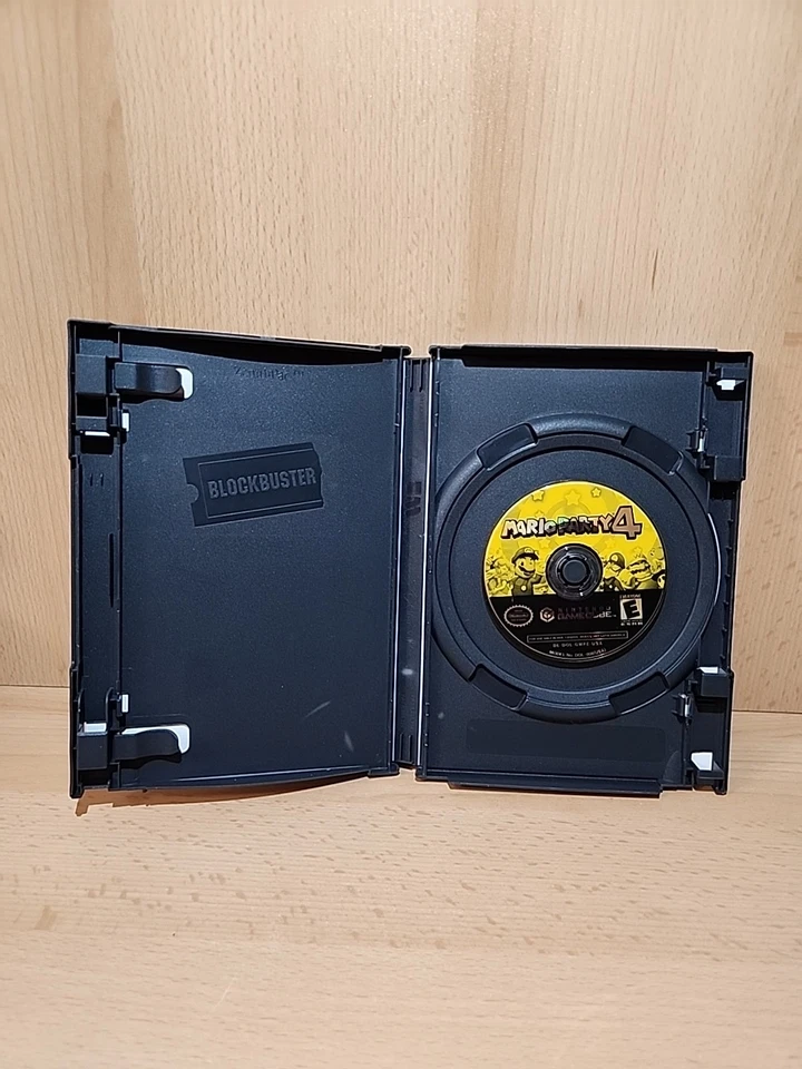 Mario Party 4 Display Variant (Nintendo GameCube, 2002), Blockbuster Variant - Image 2 of 4