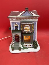 St. Nicholas Square Village Collection Rosie Mae’s Tea Room Lighted 2002 Retired