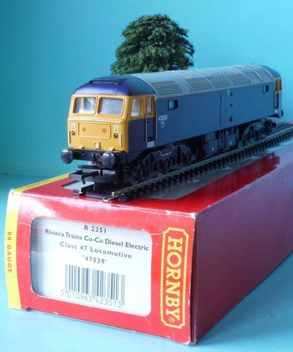 TRENES RIVIERA HORNBY R2351 CLASE 47 Nº 47839 MOTOR 5 POLOS EN CAJA EXCELENTE | Zustand: Used