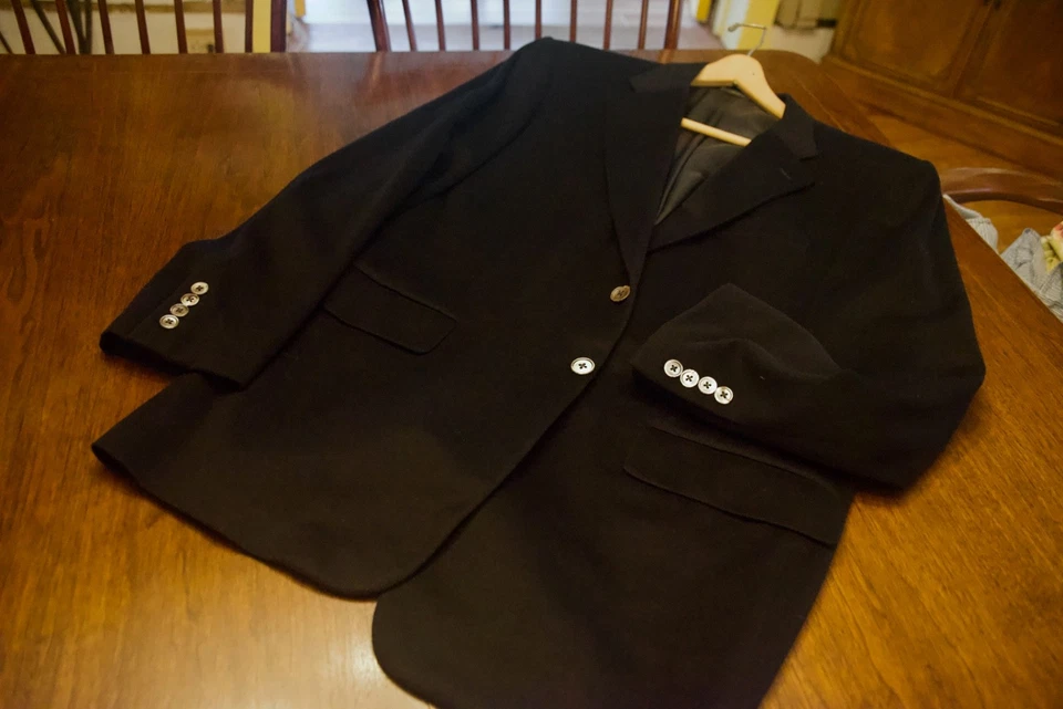 CORNELIANI men's jacket SPORT COAT/BLAZER in black ITALY 44 L - Image 2 of 4