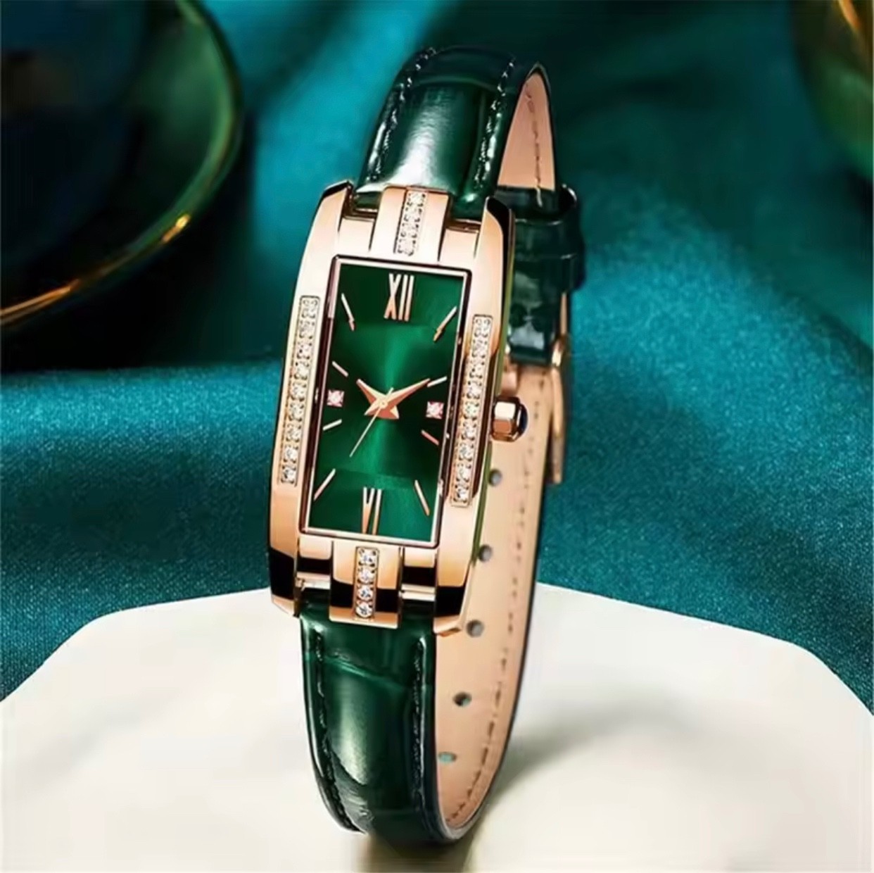 Womens Watches Fashion Square Ladies Quartz Watch Bracelet Set Green Dial Simple