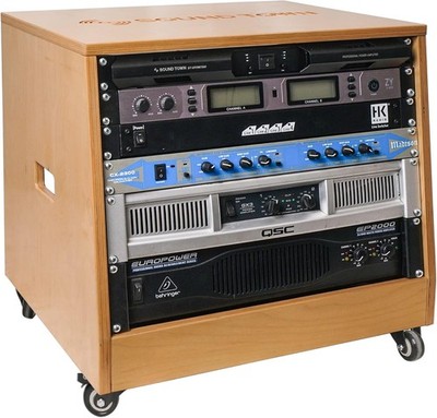Sound Town 8U Slanted Studio Rack Baltic Birch Golden