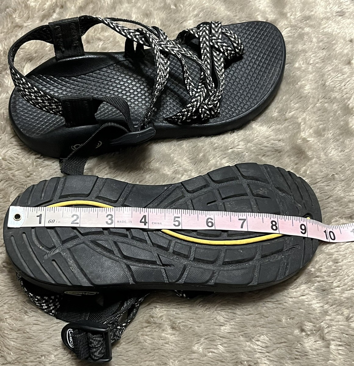 Chaco ZX/2 Classic Black Boost Strappy Toe Loop Sport Sandals