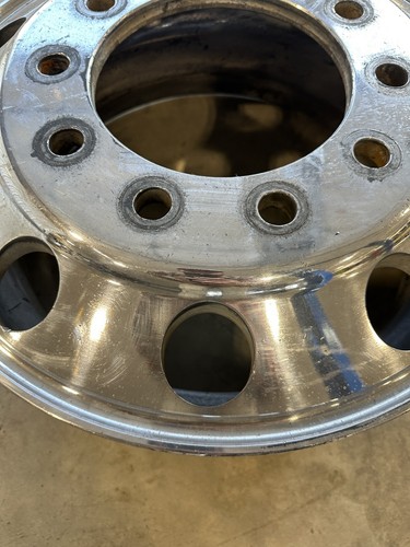 22.5" x 8.25, Alcoa Semi Dually 10 Lug Wheel Peterbilt Kenworth Mack - Picture 2 of 9