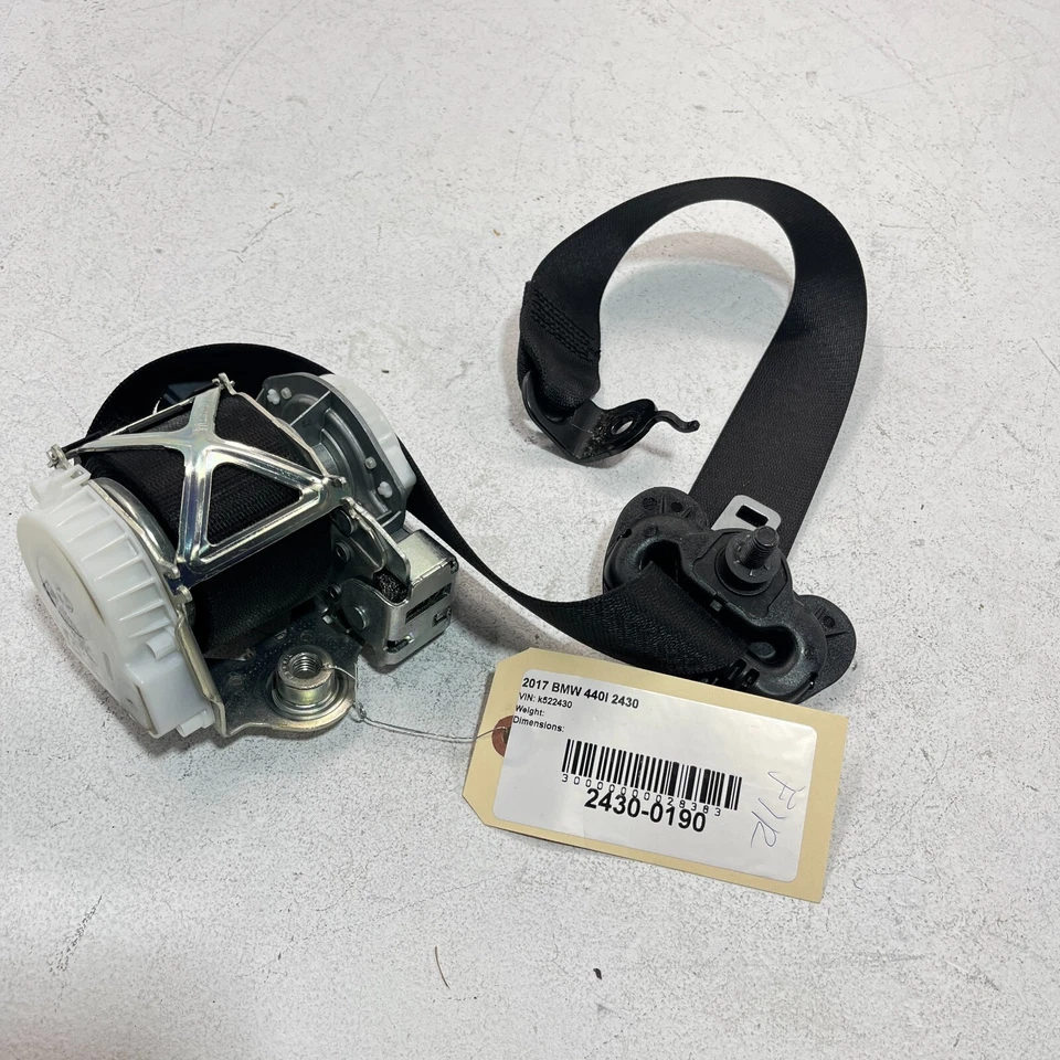 BMW 440i 2017-2020 delantero derecho pasajero cinturón de seguridad retractor OEM Foto 4 de 4